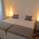Monte Gordo Guest House