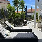 Nazare Oasis Suites