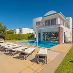 Capetown Marina Luxury Villa - Private Pool