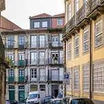 Door 65 - Historical Center Apartments