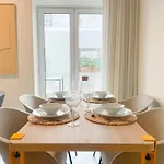 Machadinho Modern Apartments