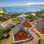 Cabanas Do Pico 2A
