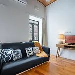 Guestready - Charming Mezzanine Near Porto