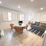 Beach & City Villa With Ac, By Timecooler