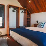 Cabanas Do Pico 1B