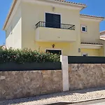 House With Private Pool Near Albufeira