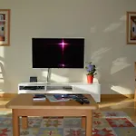 Luxury 2-Bed Apartment With Huge Pool - Albufeira