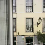 City Center - Subway Nearby