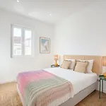 Beachside Deluxe Terrace Apts, By Timecooler