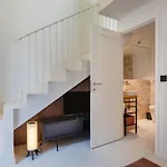 Urban Loft At Terracotta Collection