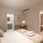Be Fully Renovated! In The Heart Of The Old Town - Bica