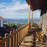 Amazing One Bedroom Apartment With Sea View