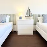 The Luxe View Spot