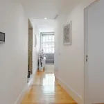Hostwise - Stylish Retreat In Porto'S Heart