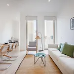 The Superior Green At Boavista Flats