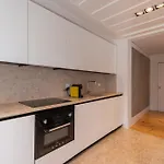 Lisbon'S Heart Apartment VI