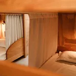 Albergue De Santa Luzia