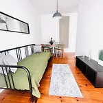 Bernardim - No 87 - 2B - The Three-Bedroom Escape