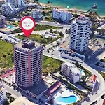 Amazing Green Tower 3 Castle Flat With Balcony