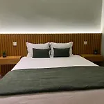 Casa De Lencastre