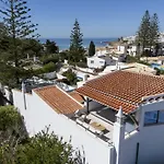 Vila Golfinho, With Heated Pool, Rooftop Lounge And Ocean Views