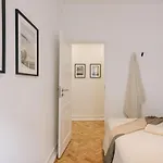 Fado - 3 Bedrooms, Office And Terrace In Alvalade