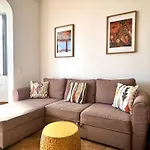 Incredible View, Quiet Apartment In Cascais