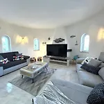Grande Villa Lorida