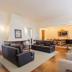 Casa Das Cicas - Downtown Family Living