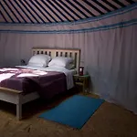 Quintal Yurts