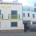 Mares Vivas