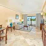Ria Park Garden Hotel