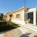 Estoril Budget & Spa