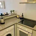 Misericordia! Bairro Alto Concept Apartments
