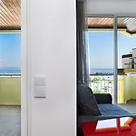 Sky Panoramic Cascais - Comfy Studio - Checkinhome