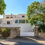 Feels Like Home Carvoeiro Family House with Pool