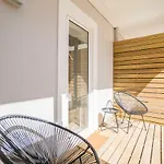 Lemon Tree Garden 3Bedroom Apartment