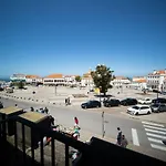 O Melhor Sitio Do Mundo - Novo Na Nazare