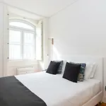 Modern Apartment In The Historical Center