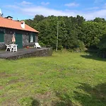 Azores Hibiscus House - Mountain And Sea