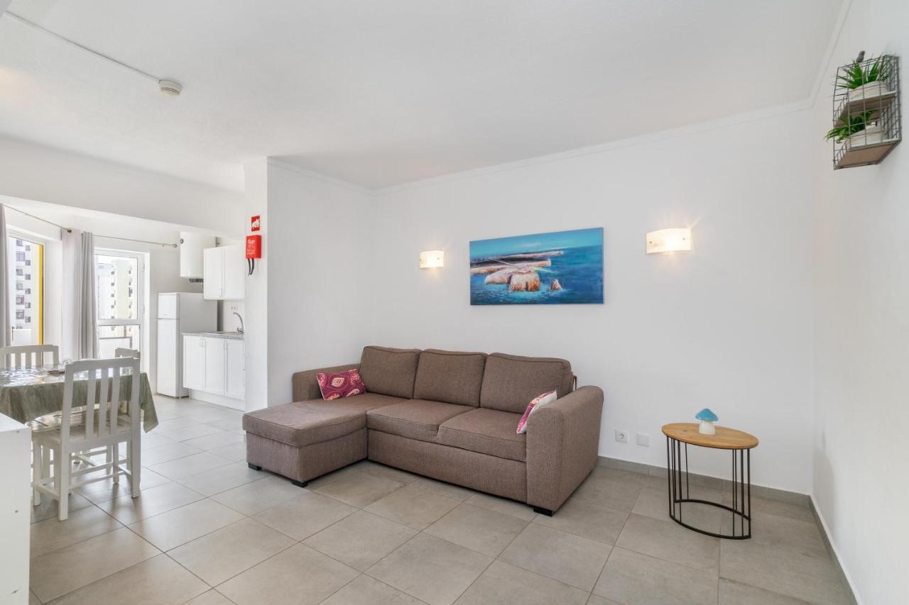 Rocha 3 Apartment *
