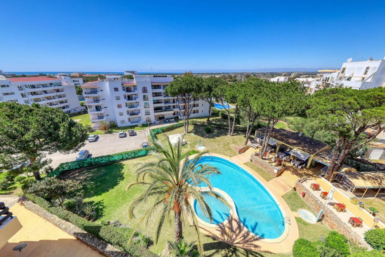 Appartamento T2 Renovated With Ocean View Vilamoura *