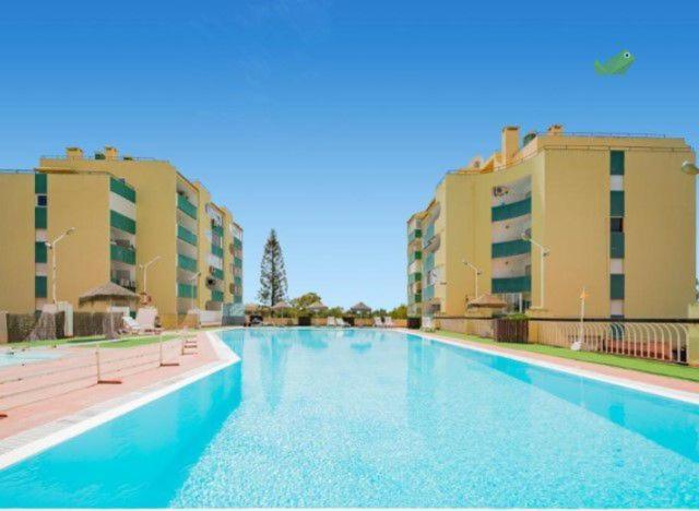 Appartement Cozy 1bdr With Spacious Balcony & Pool,