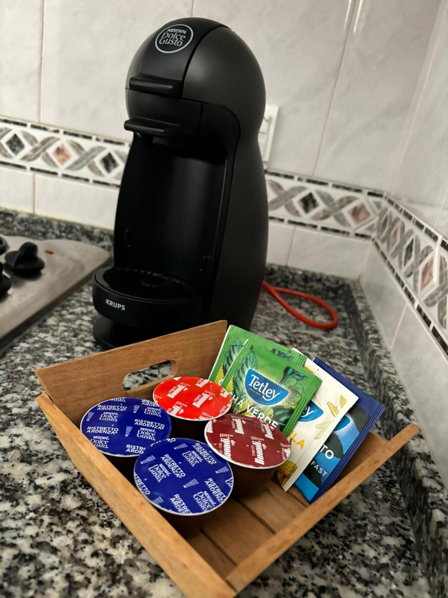דירה Sete Rios, Near Zoo Lisboa/ Free Wifi ליסבון