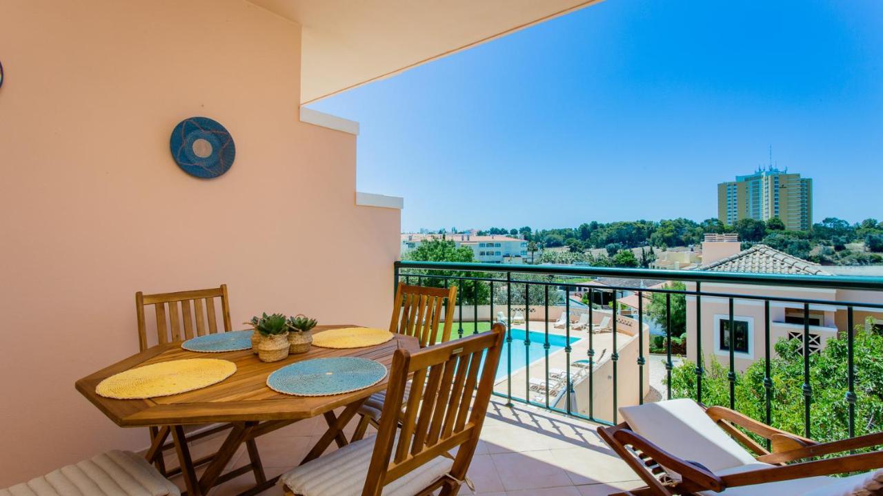 Glamorous 1Bdr Apartment W/ Balcony And Pool By Lovelystay Appartamento